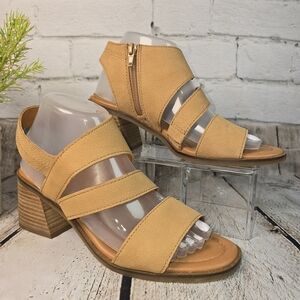Lucky Brand Tan Strappy Block Heels